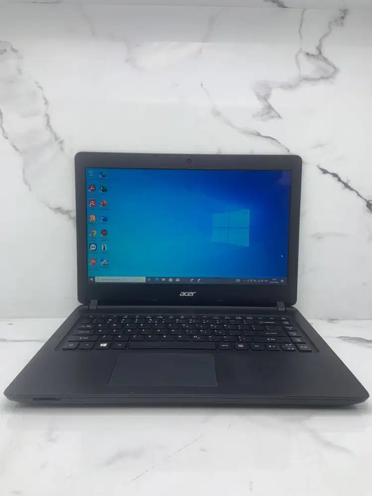 Budget Tipis Tetap Eksis, Acer Aspire ES1-432, laptop murah