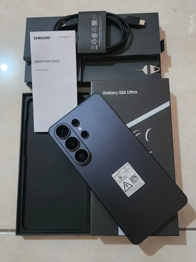 Samsung S26 Ultra 5G 16/1TB  warna Hitam SEIN, 1 bln pakai, 100% Mulus