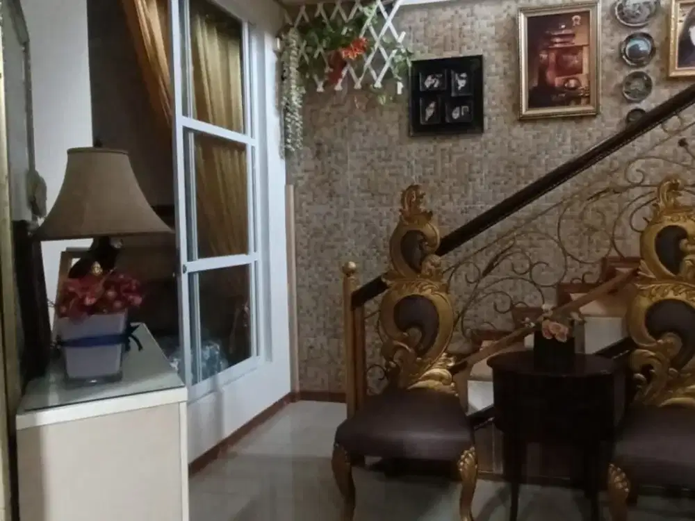 HUNIAN KARAWACI