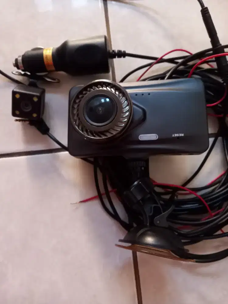 dashcam mobil lengkap memory card