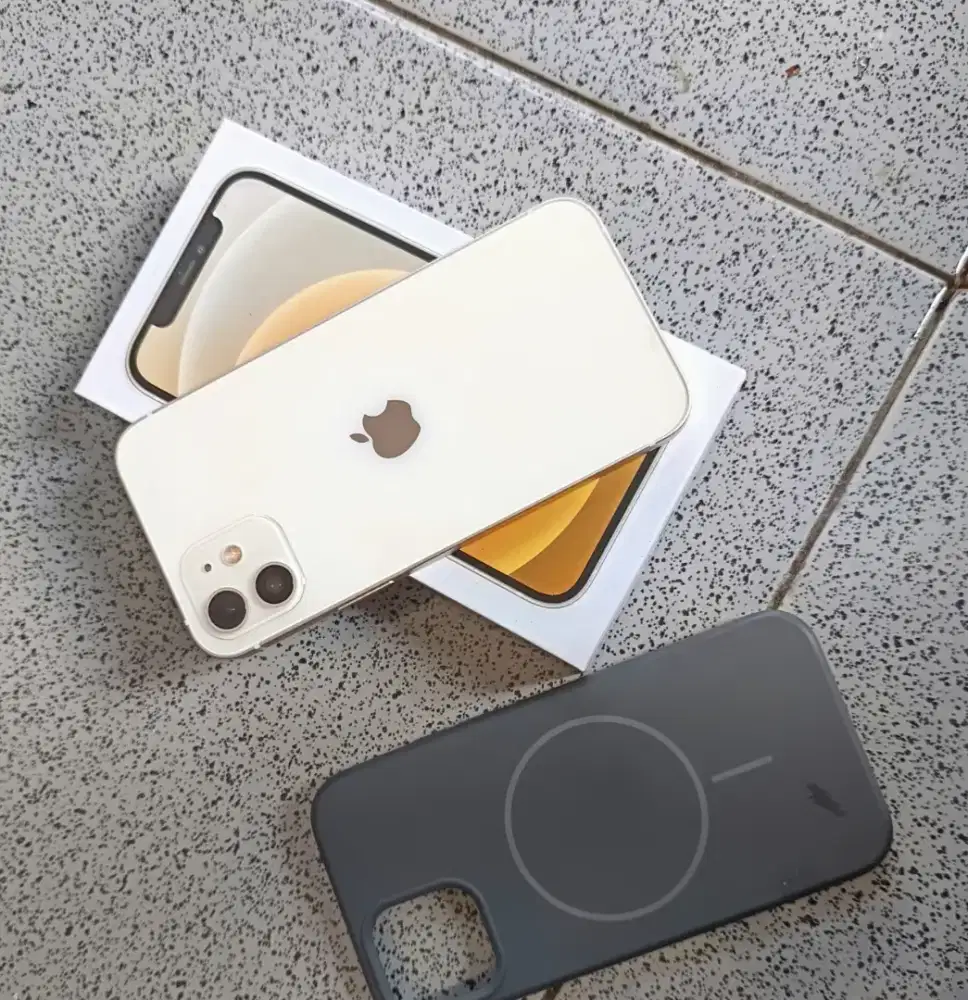 Iphone 12 128gb inter fulset istimewa like new
