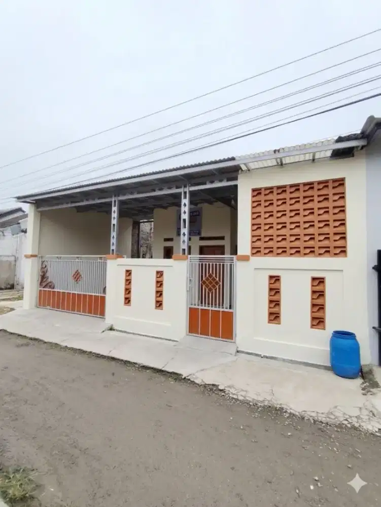Di kontrakan/ Di Sewakan/ Dijual Rumah di Permata Sompok Asri Katapang