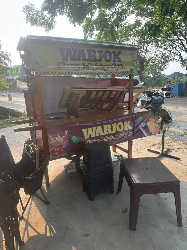 Dicari karyawan jaga angkringan