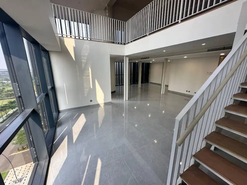 Sewa Upper West SOHO Premium 209 m² | Kantor Loft 2 Lantai di BSD