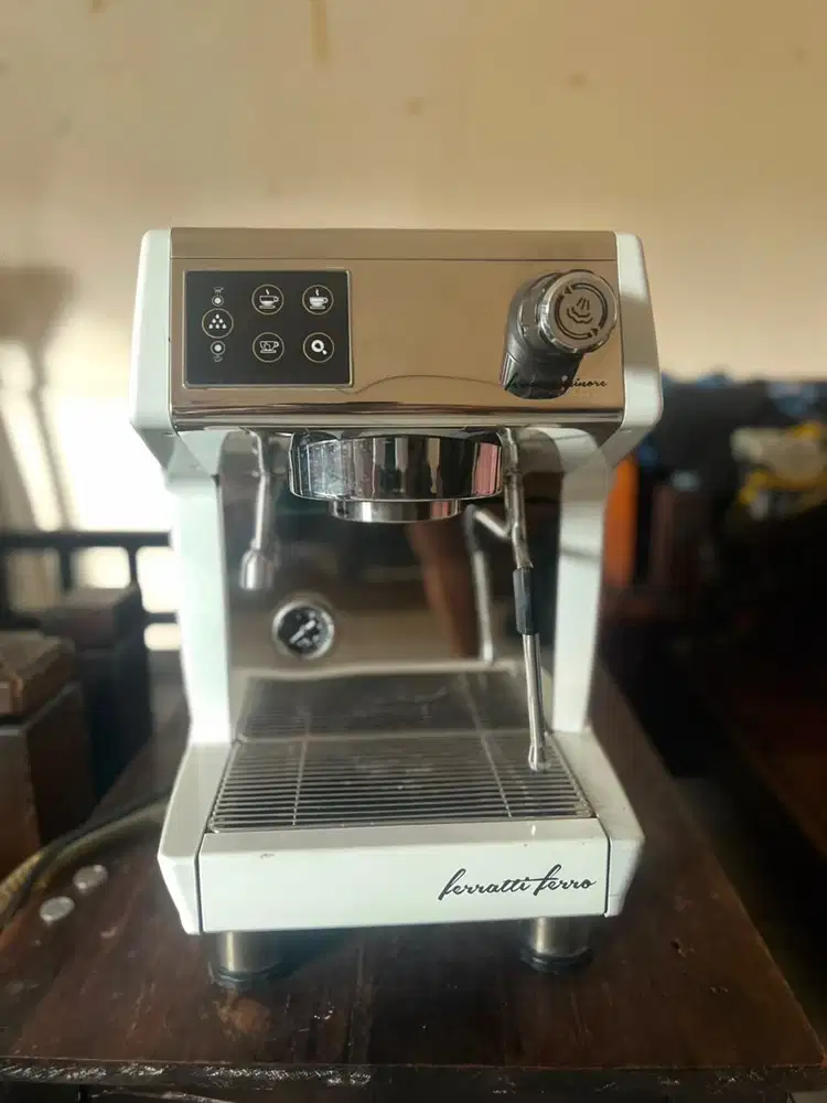 Mesin Kopi Ferrati Ferro FCM - 3200B