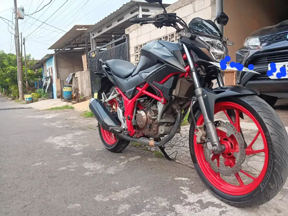 Honda CB150R Streetfire