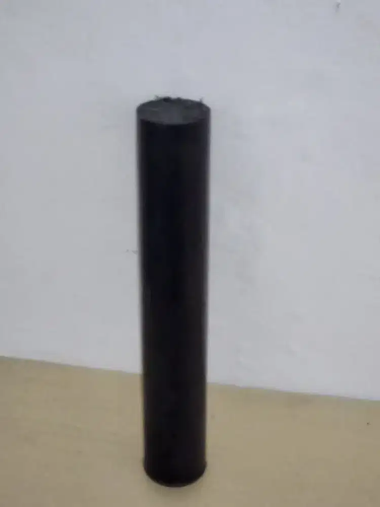 Bahan nilon  hitam diameter 55mm x 335mm baru