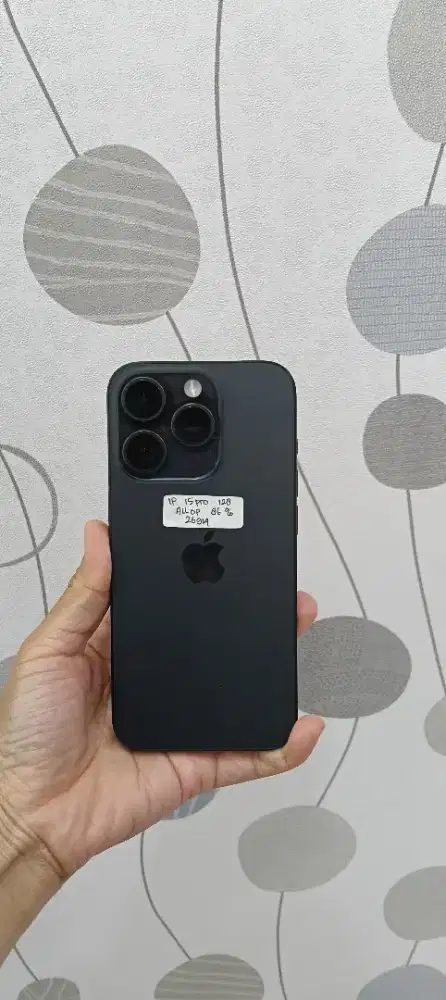 iPhone 15 pro 128 GB
