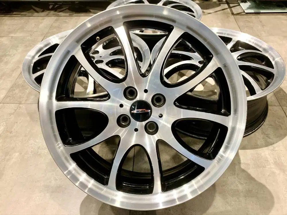 Velg OEM Mini Cooper JCW R105, R-18, Lebar 7, PCD 4x100
