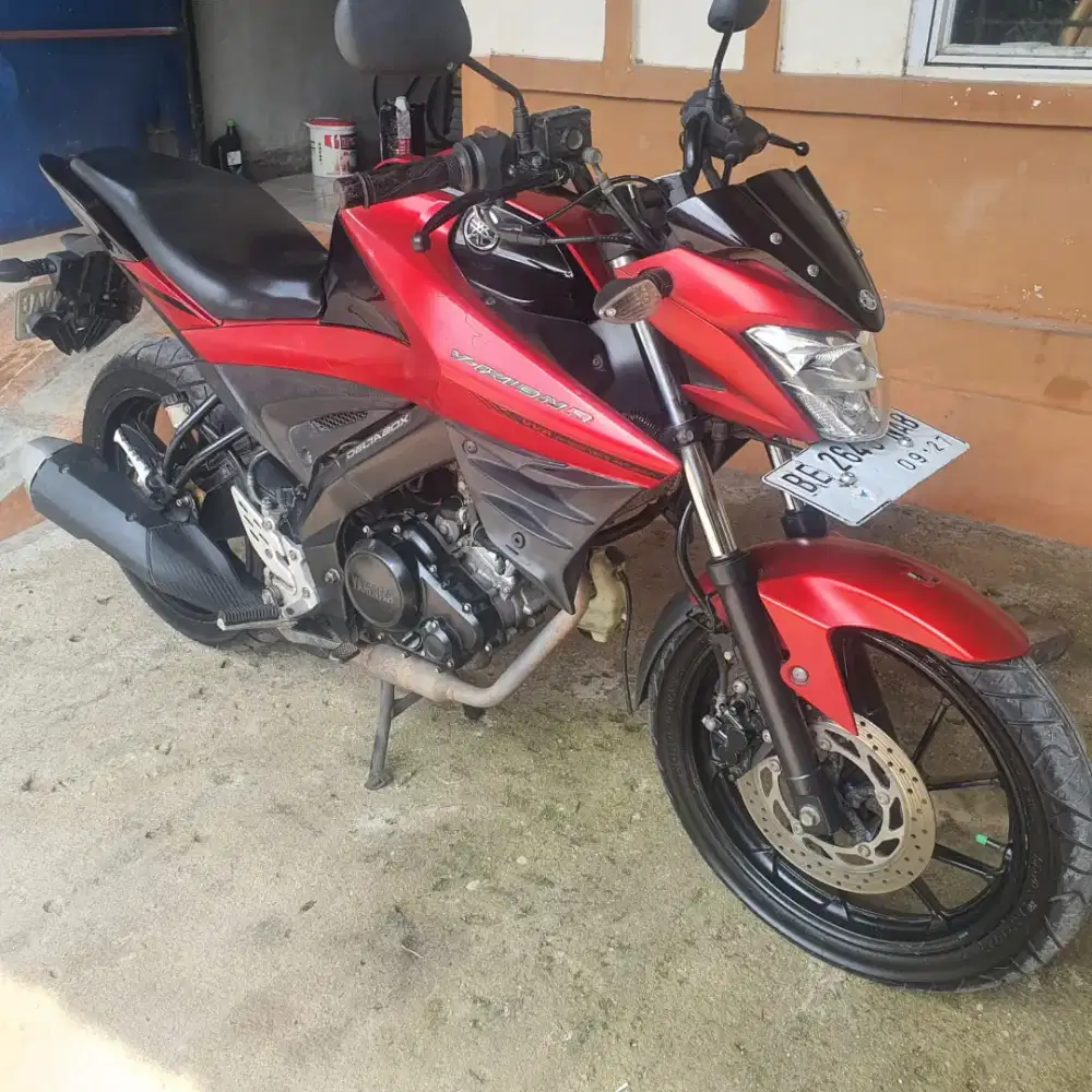 Dijual Vixion 2017