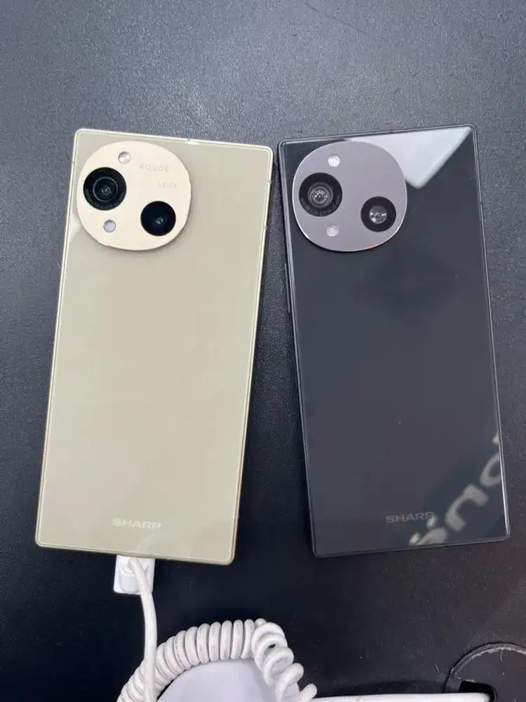 Aquos Smartphone R10 New
