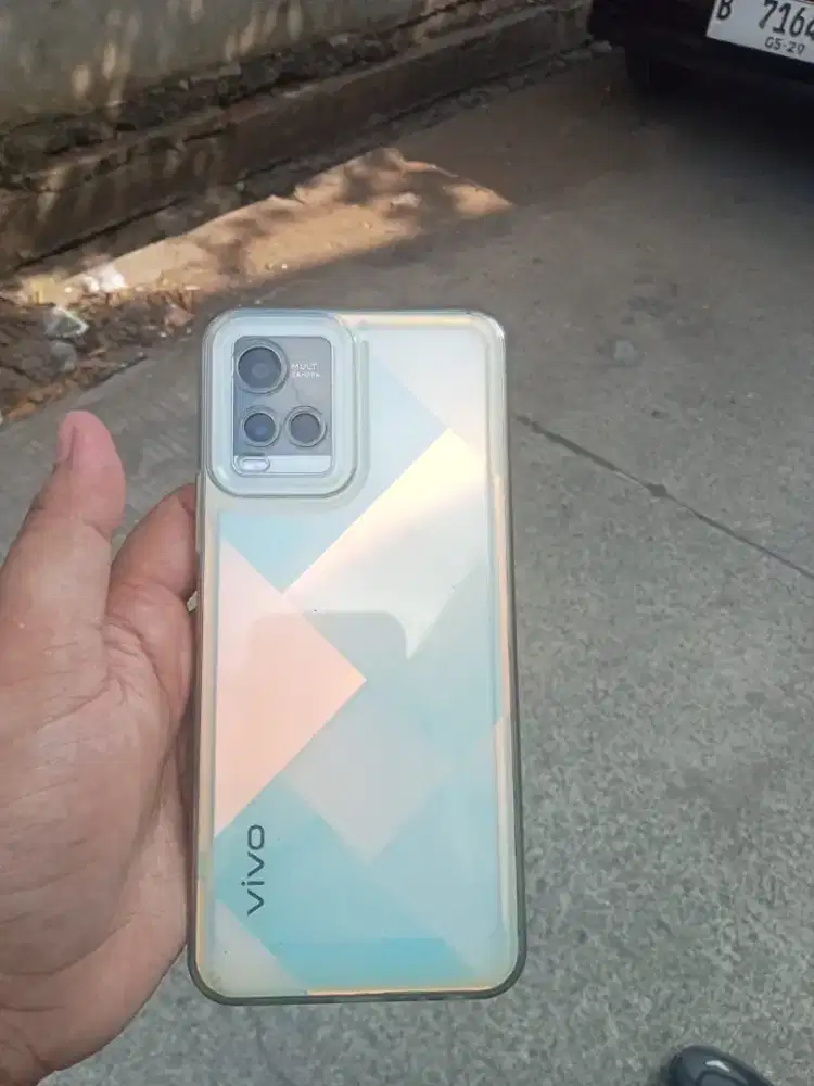 Vivo y21a  ram 4/ internal 64