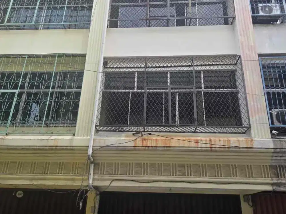 Jual Ruko Harga Under NJOP di Jalan hasyim ashari Jakarta pusat Jual Cepat Harga Murah Ruko jl Hasyim Ashari Jakarta Pusat