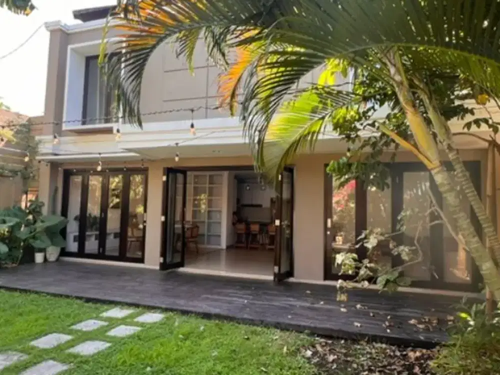 VILLA MEWAH LOKASI STRATEGIS DI KARANG SUWUNG TIBUBENENG BADUNG