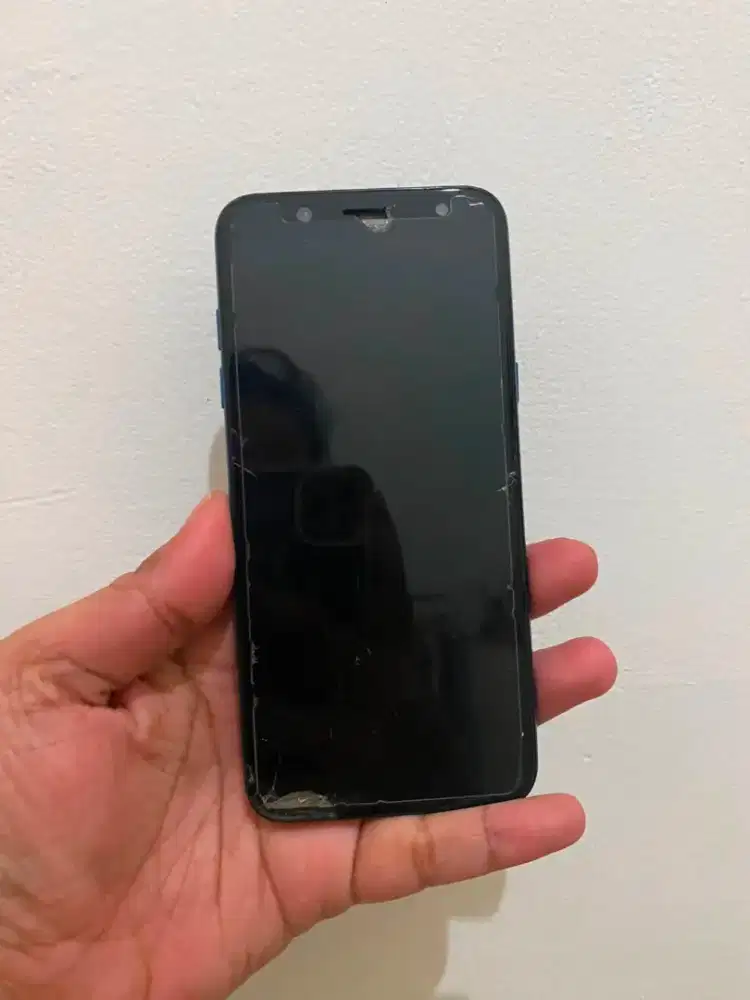 Handphone Samsung A6