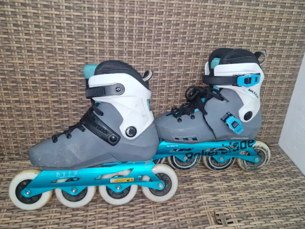 Rollerblade maxxum zise 40