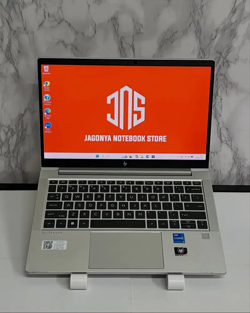 HP EliteBook 630 G9 i5 1235U RAM 8GB SSD 256GB NVMe Layar 13.3 IPS FHD
