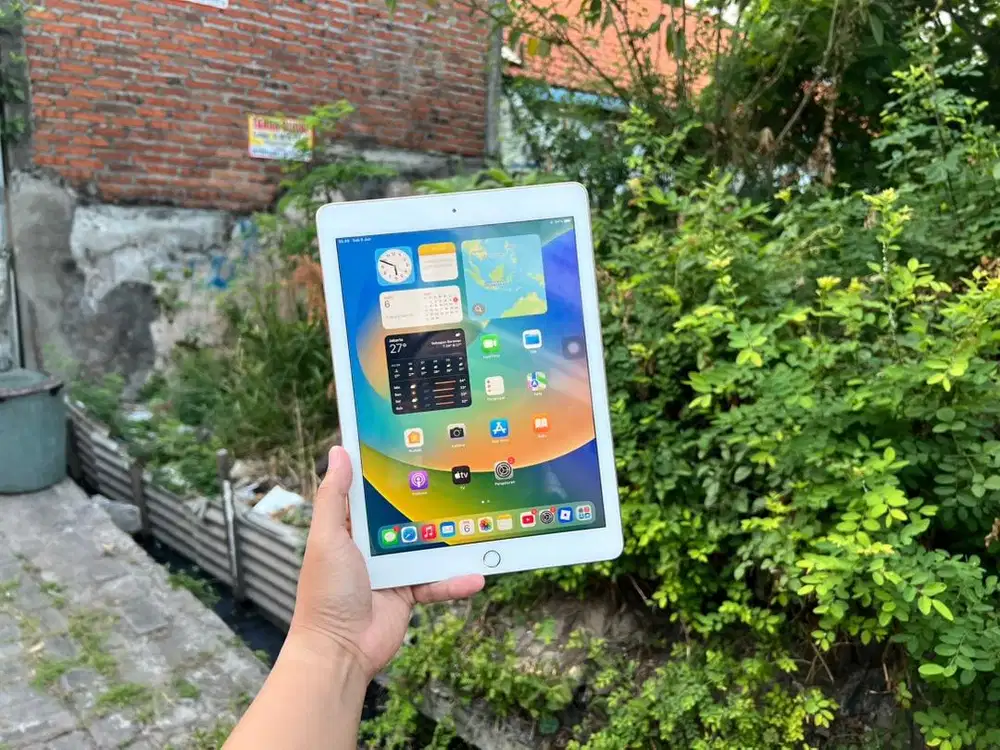 iPad Gen 5 32 Gb