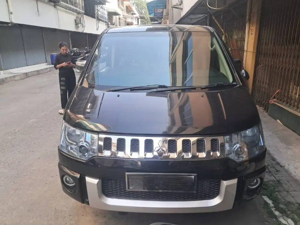 Mitsubishi Delica ROYAL 2.0  A/T 2016