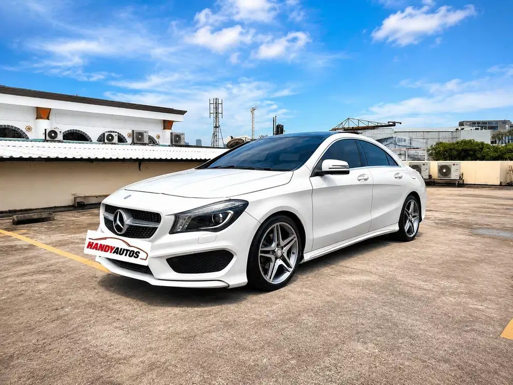 Mercedes Benz CLA200 AMG Panoramic 2016 Automatic Putih Metalik