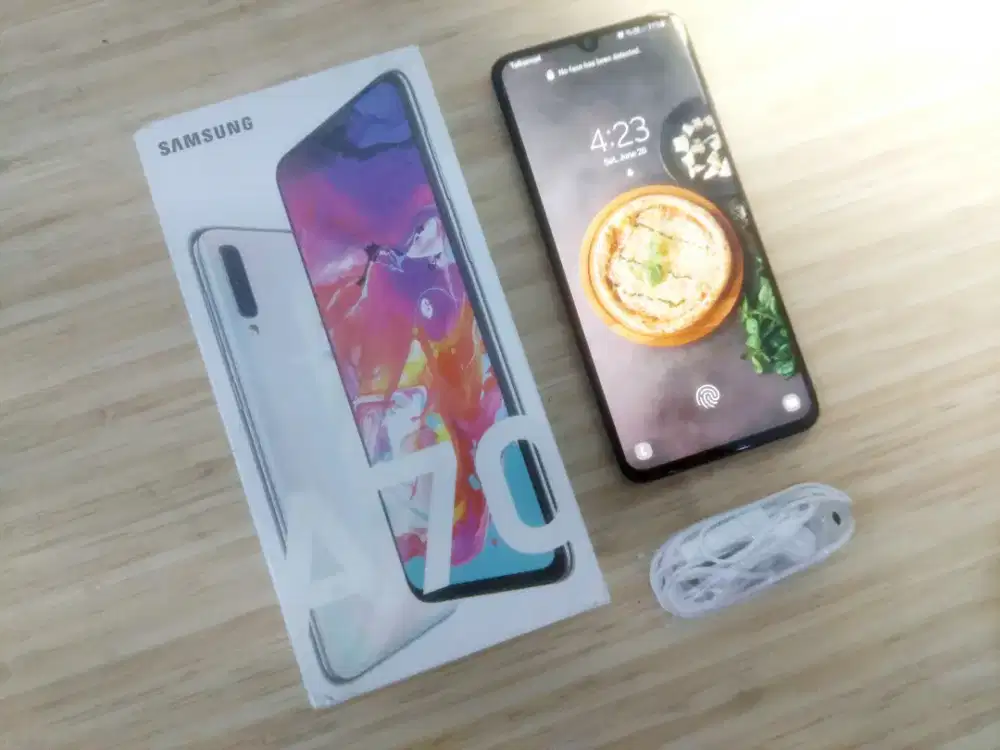 Samsung Galaxy A70 White 6GB/128GB 4G LTE ORIGINAL 100% SEIN