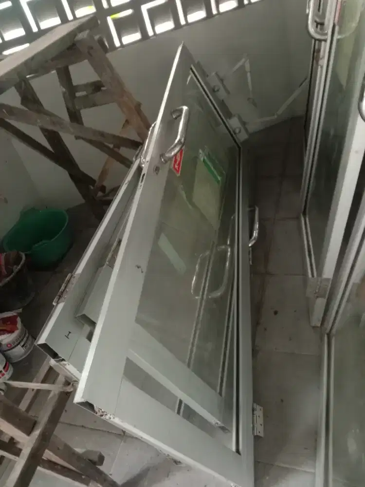 Pintu alumunium 7 buah