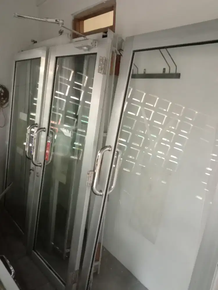 Pintu alumunium 7 buah