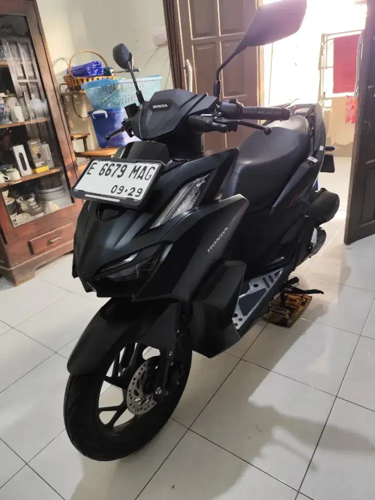 HONDA VARIO 160 2024 low KM 3rb