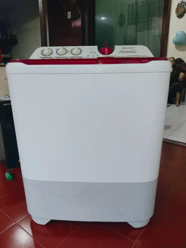 MESIN CUCI BEKAS (SHARP AQUAMAGIC seri :ES-T95CR) 9 kg