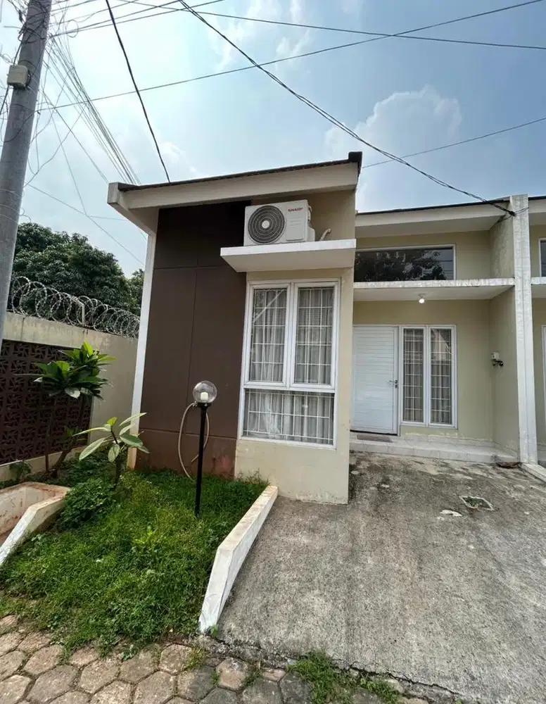 Disewakan Rumah Baru Dalam Cluster