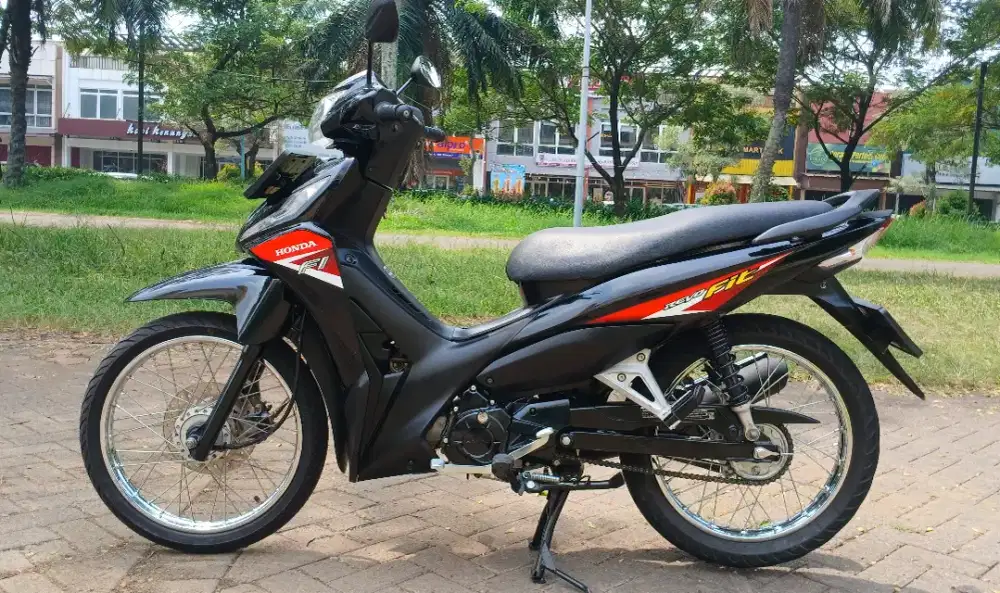 REVO 2025 KM 1 RIBU BARU 6 BULAN ISTIMEWA
