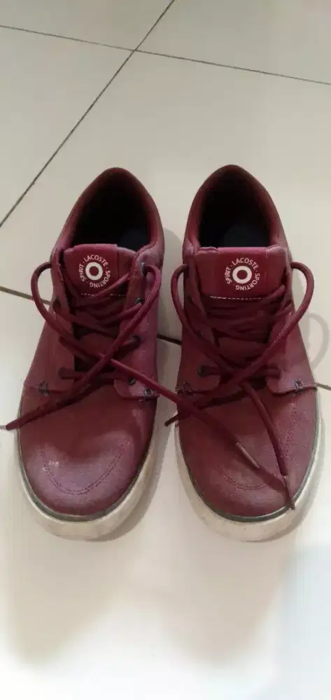 Sepatu lacoste bayliss maroon ori