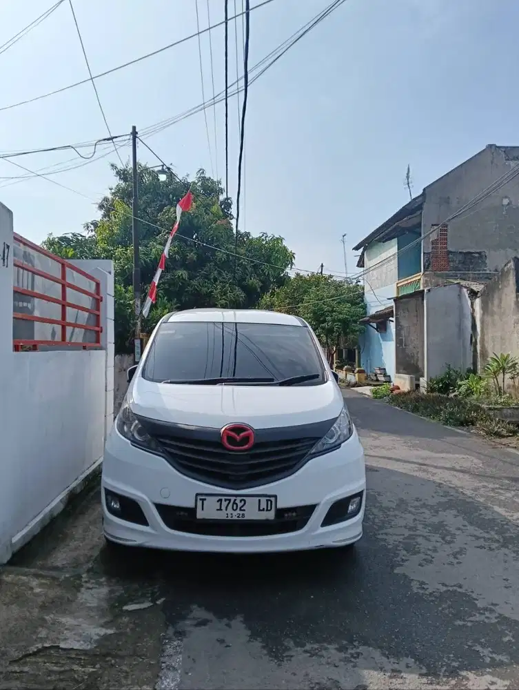 Mazda Biante 2014