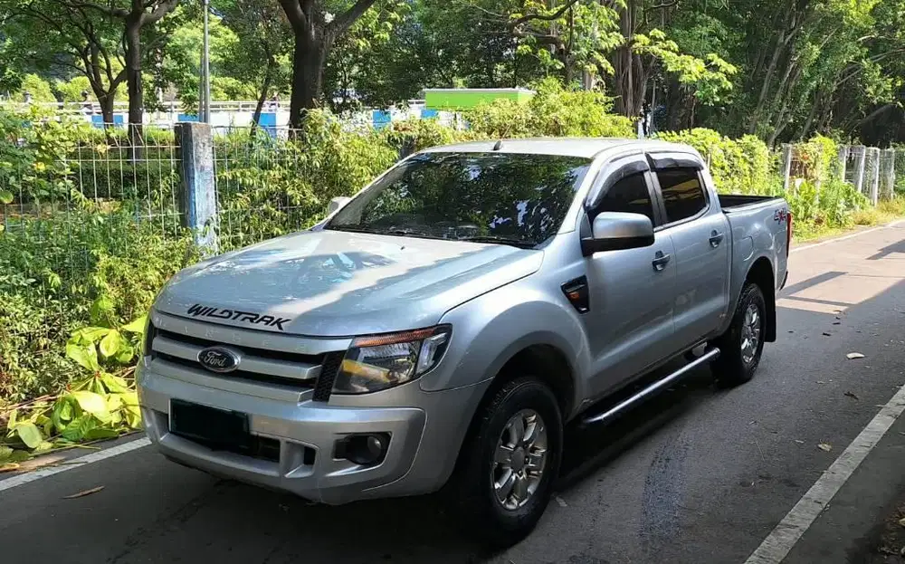 Ford Ranger Double Cabin 4x4 2014/13 Silver Cash