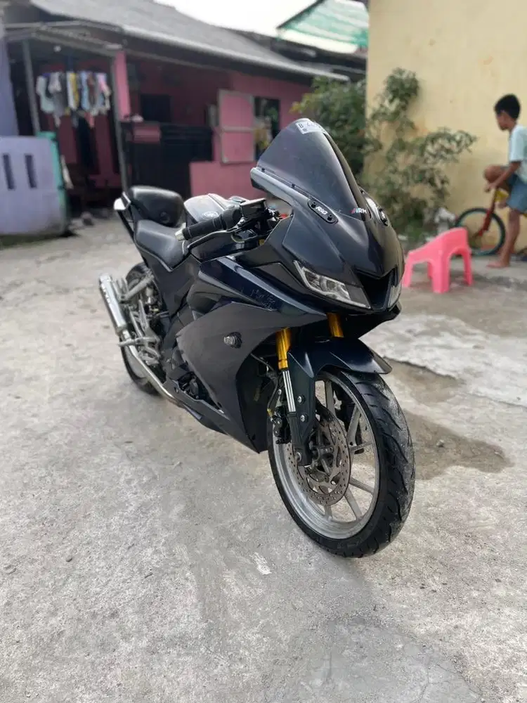 Yamaha R15 YFZ 2018 gresh Registrasi 2022
