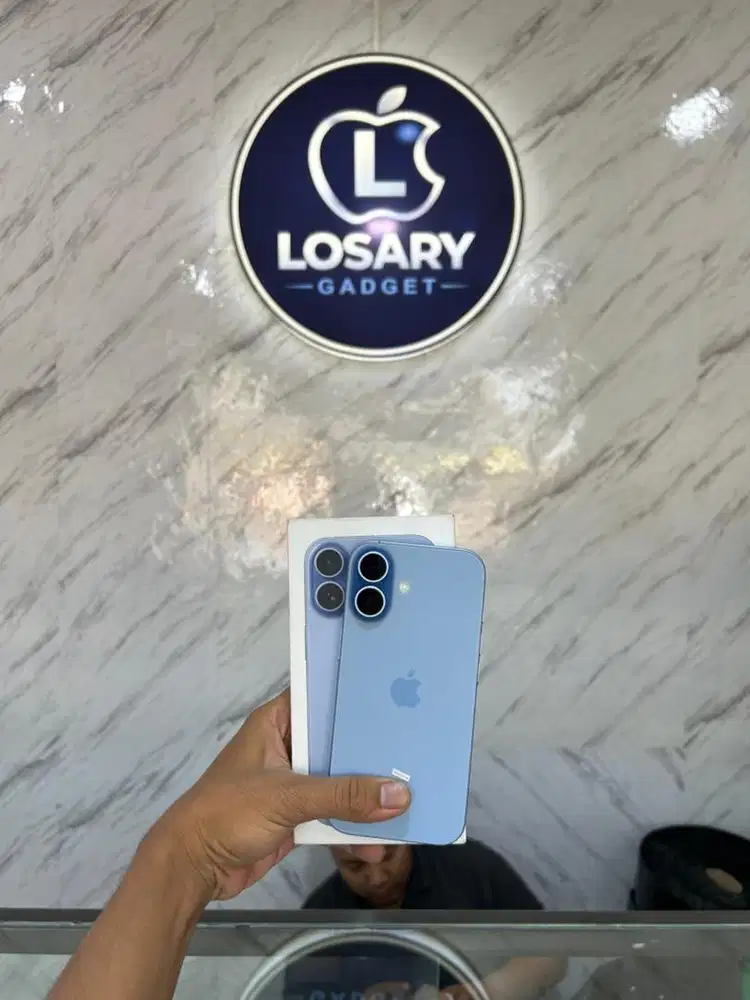 iPhone 17 256gb iBox
