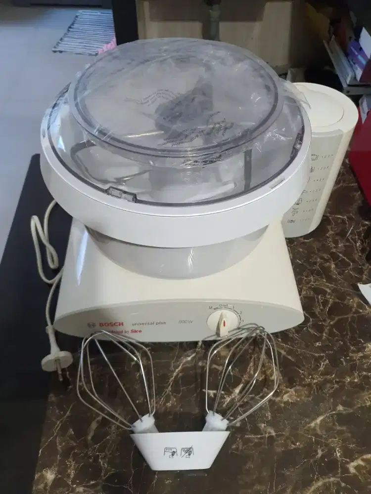 Mikser Mixer Bosch Universal Plus