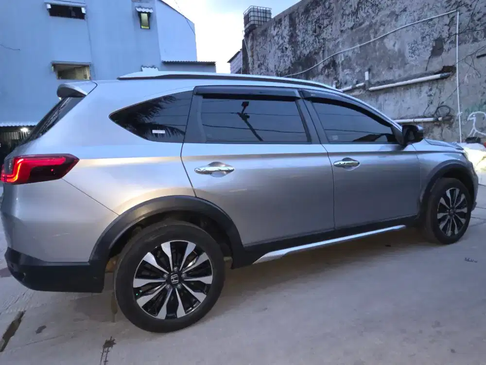 Honda BRV Prestige CVT Bensin At Automatic 2022 Warna Silver