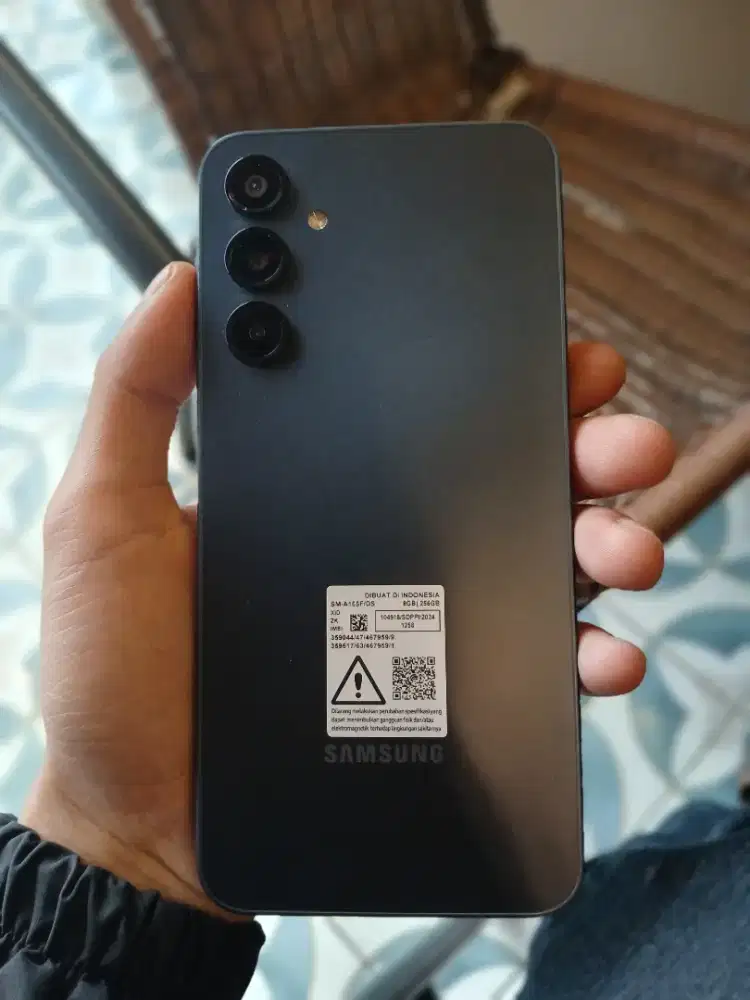 Samsung a16 8/256