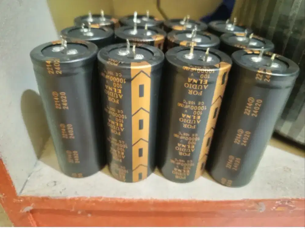 Elco 100 volt 10000 uf