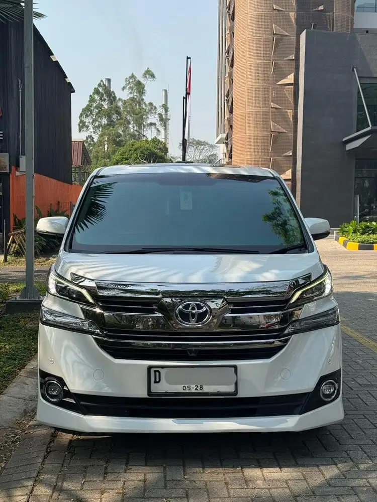 Toyota Vellfire transformer 2015