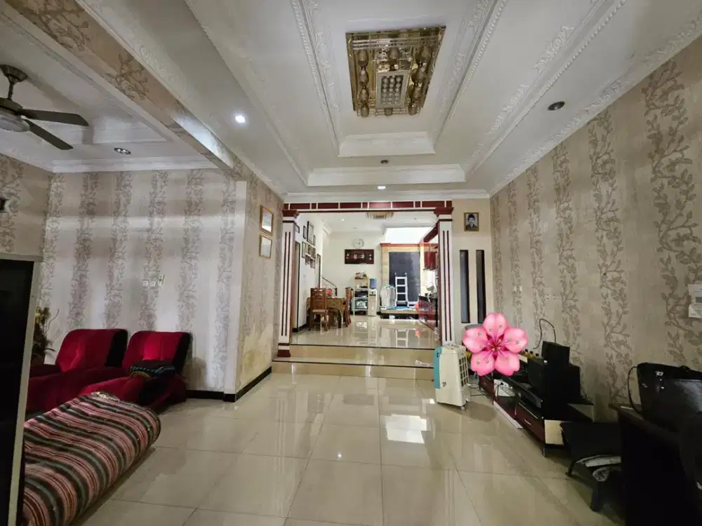 Rumah Mewah Siap Huni Cluster Aralia, Harapan Indah, Bekasi