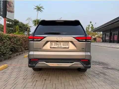 Toyota Kijang Innova 2023 Hybrid