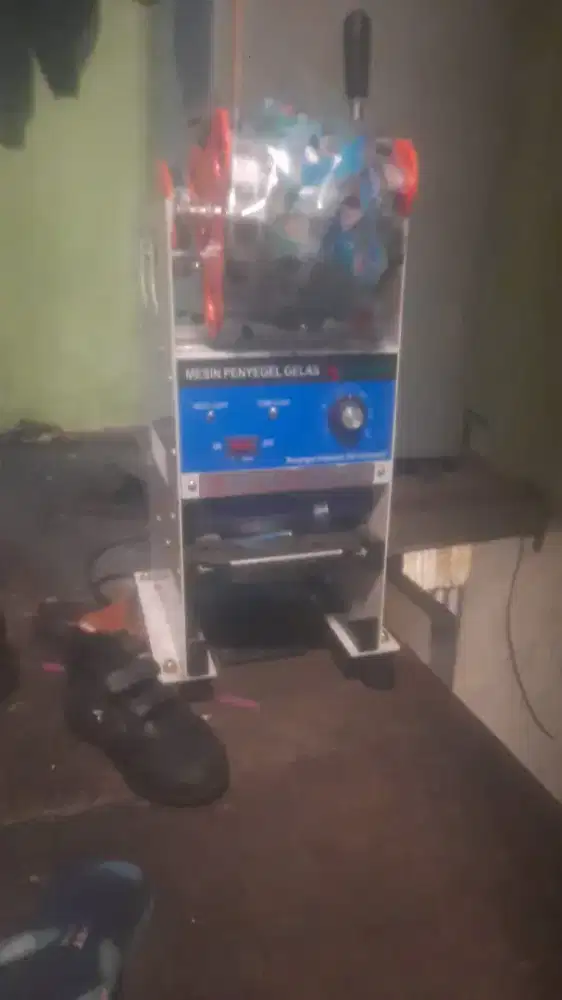 Di jual mesin press minuman