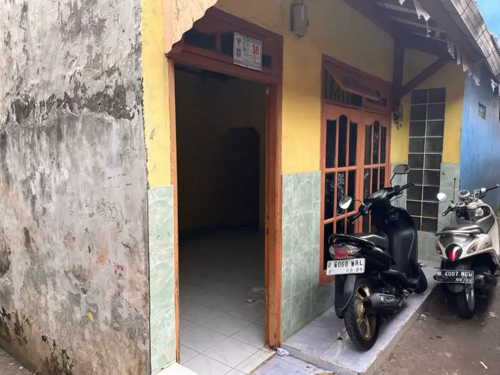 Dijual rumah 2 lantai di Pamulang