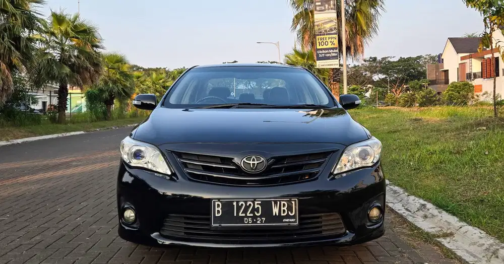 Toyota Corolla Altis 2013 Bensin
