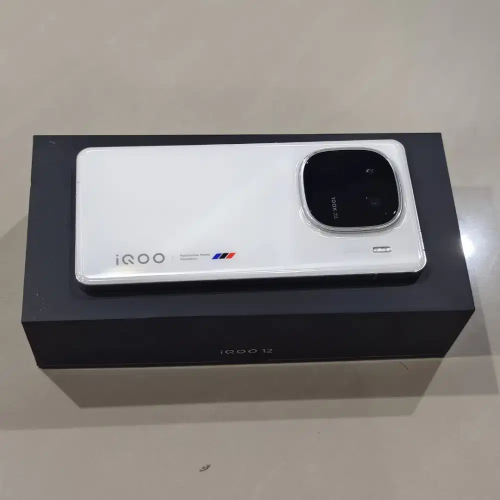 Di jual IQOO 12 5G 16GB/512GB