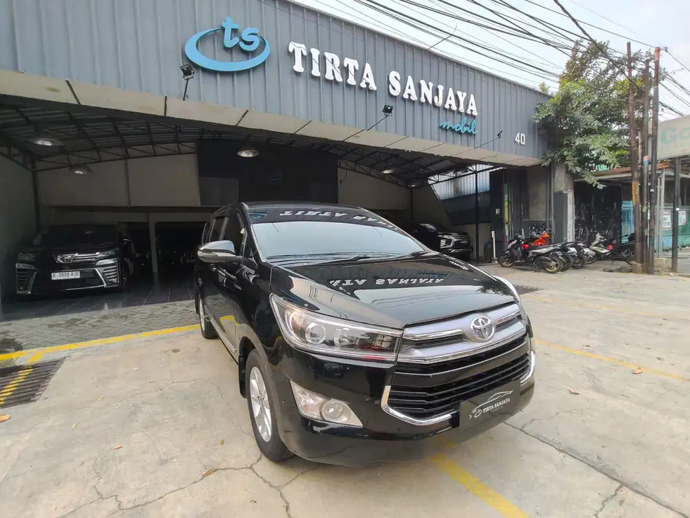 [KM82rb] Toyota Innova V Diesel AT 2018 / 2019 | 2020 Venturer