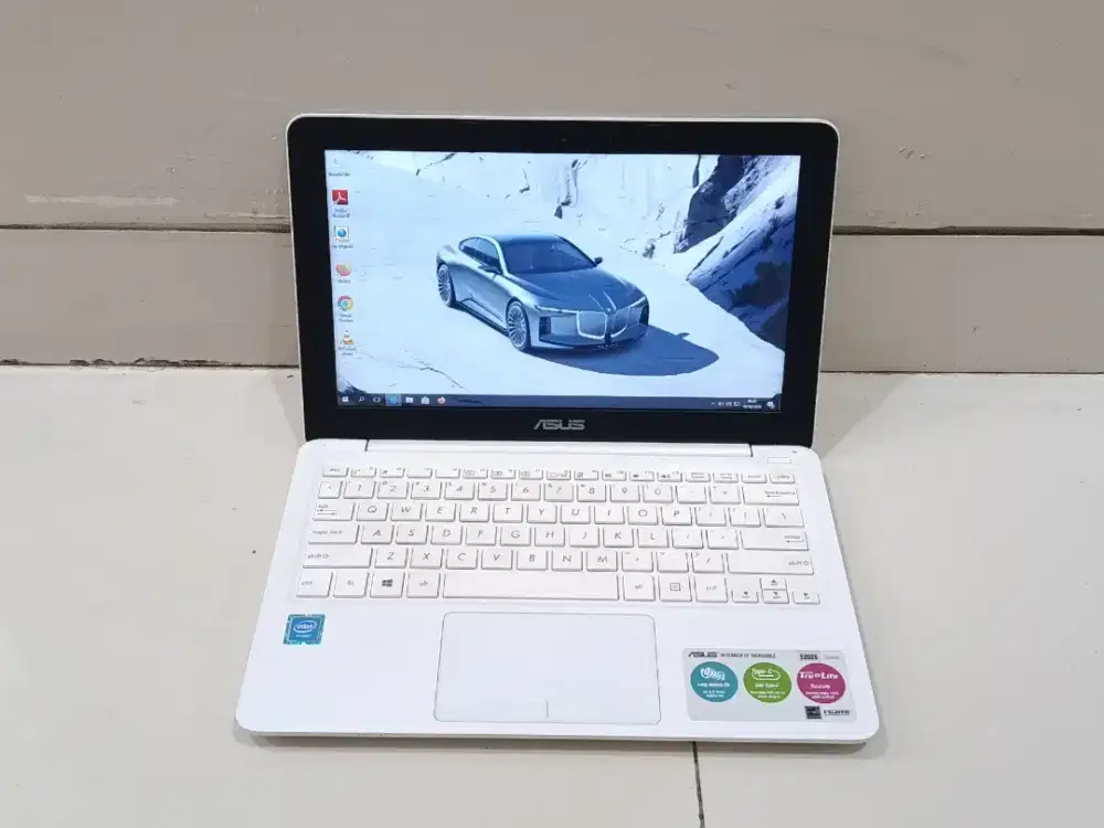 Laptop Asus E202SA Intel Celeron N3060 RAM 2GB HDD 500GB