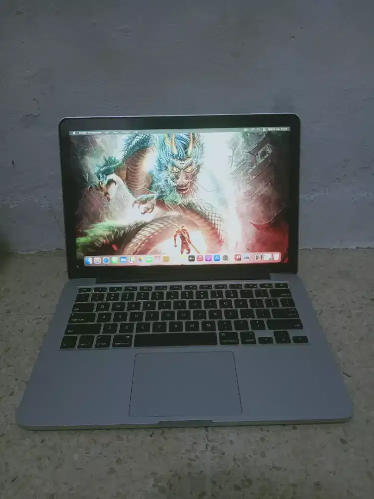 Jual Macbook Pro Retina 13in mid 2014 core i5 ram 8/SSD 512gb